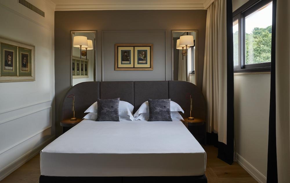 Fonteverde Lifestyle & Thermal Retreat - The Leading Hotels Of The World San Casciano dei Bagni Exterior foto A bedroom at the hotel