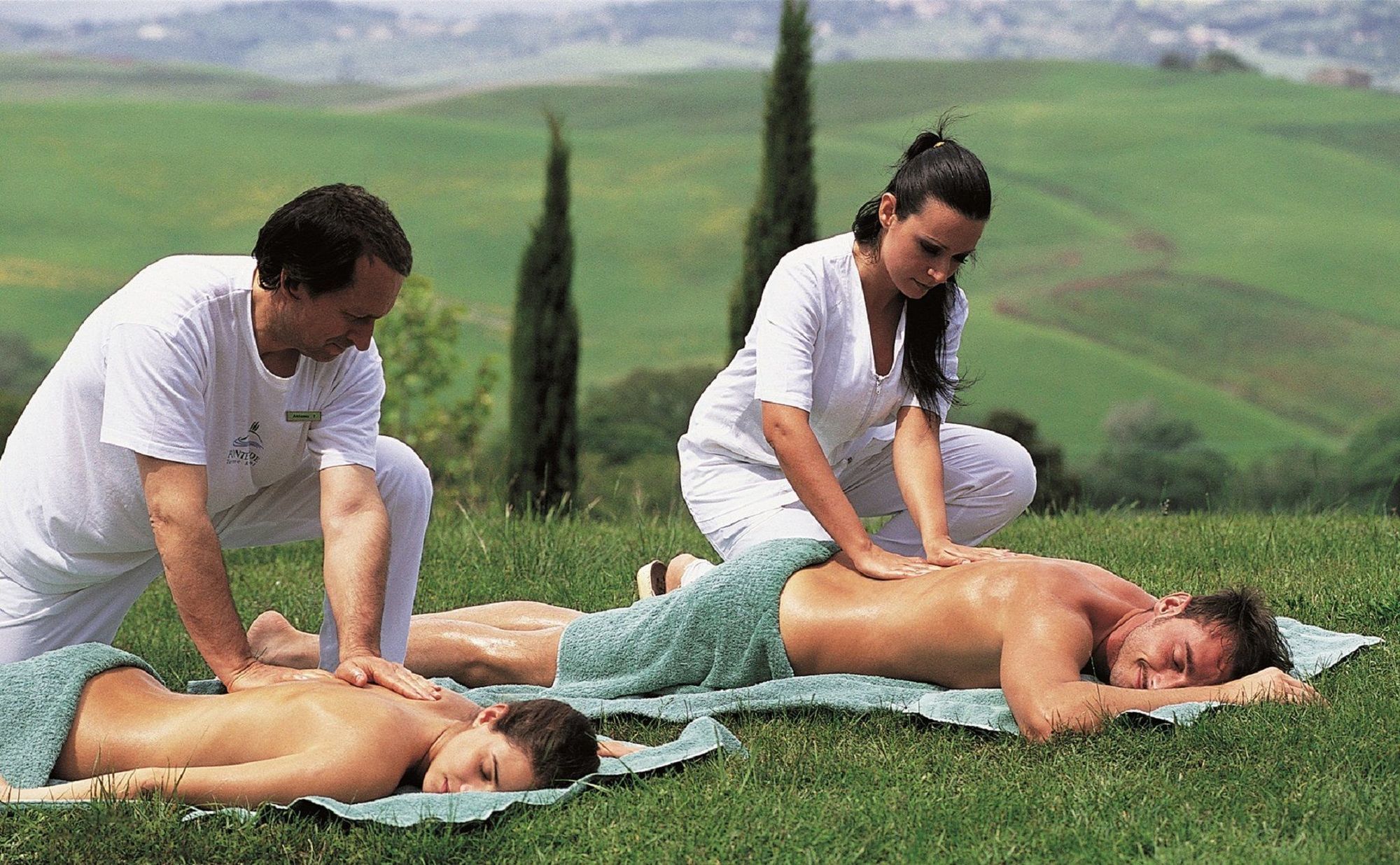 Fonteverde Lifestyle & Thermal Retreat - The Leading Hotels Of The World San Casciano dei Bagni Einrichtungen foto Massage therapists working on clients